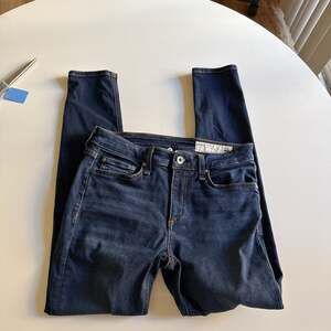 Rag & Bone High Rise Skinny Jeans Dark Blue Size 29